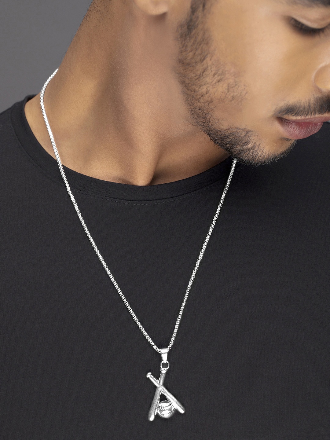 

Roadster Men Silver-Toned Silver-Plated Chain with Baseball Pendant