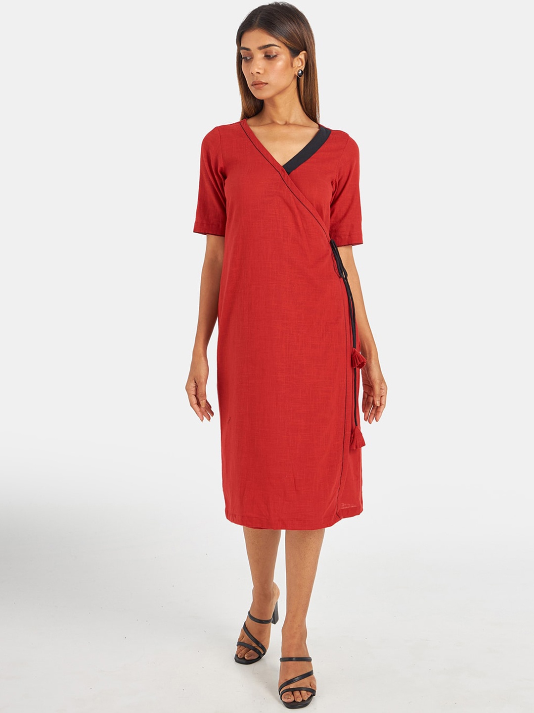 

Suta Women Red Cotton Wrap Dress