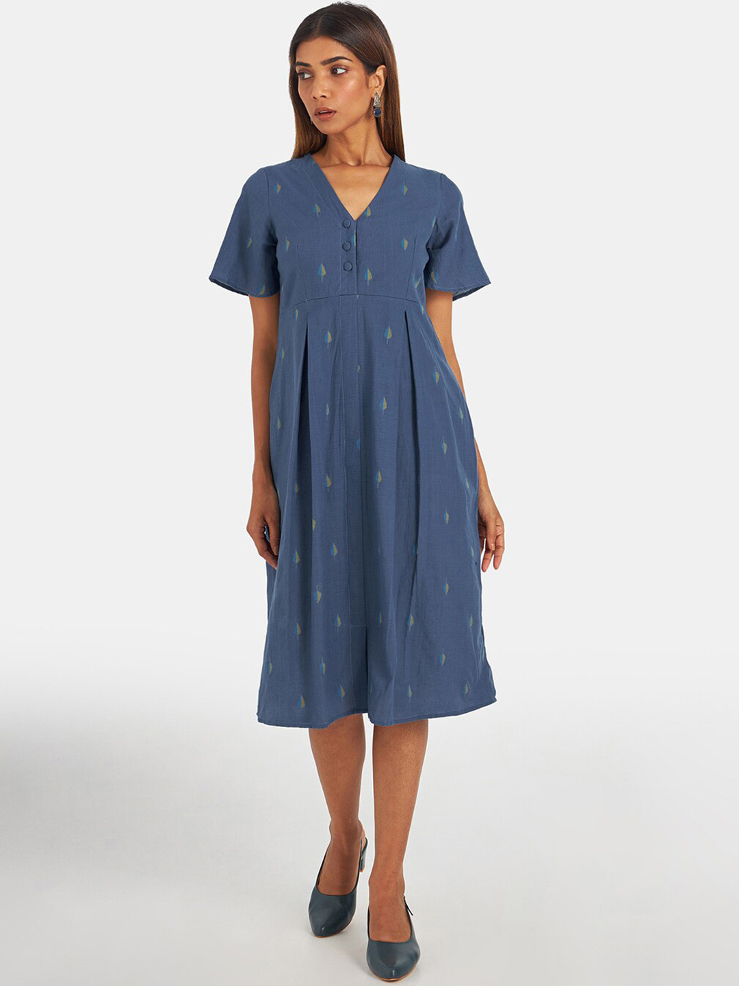 

Suta Women Blue Floral Cotton Midi Dress