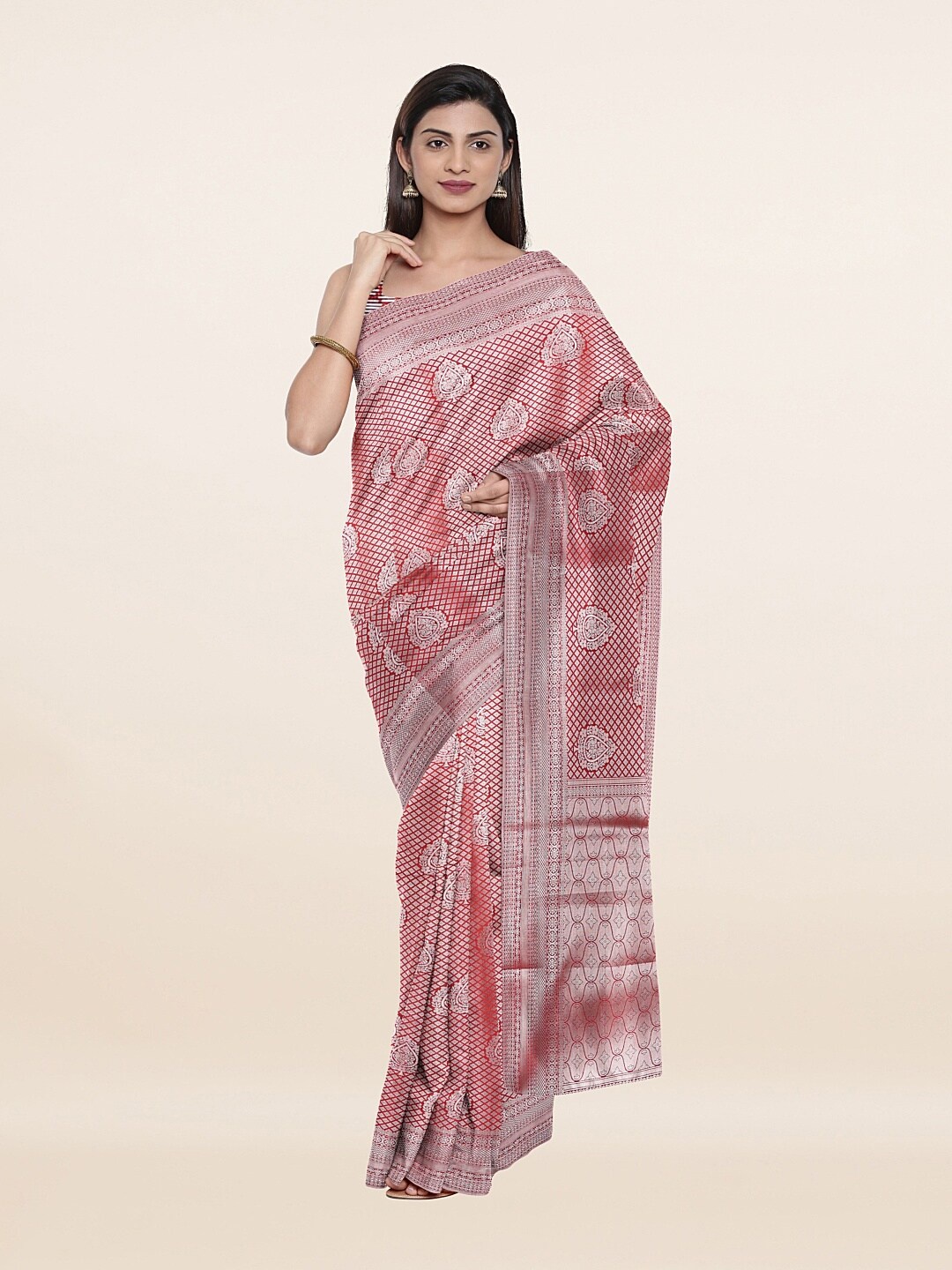 

Pothys Red & Silver-Toned Ethnic Motifs Art Silk Saree