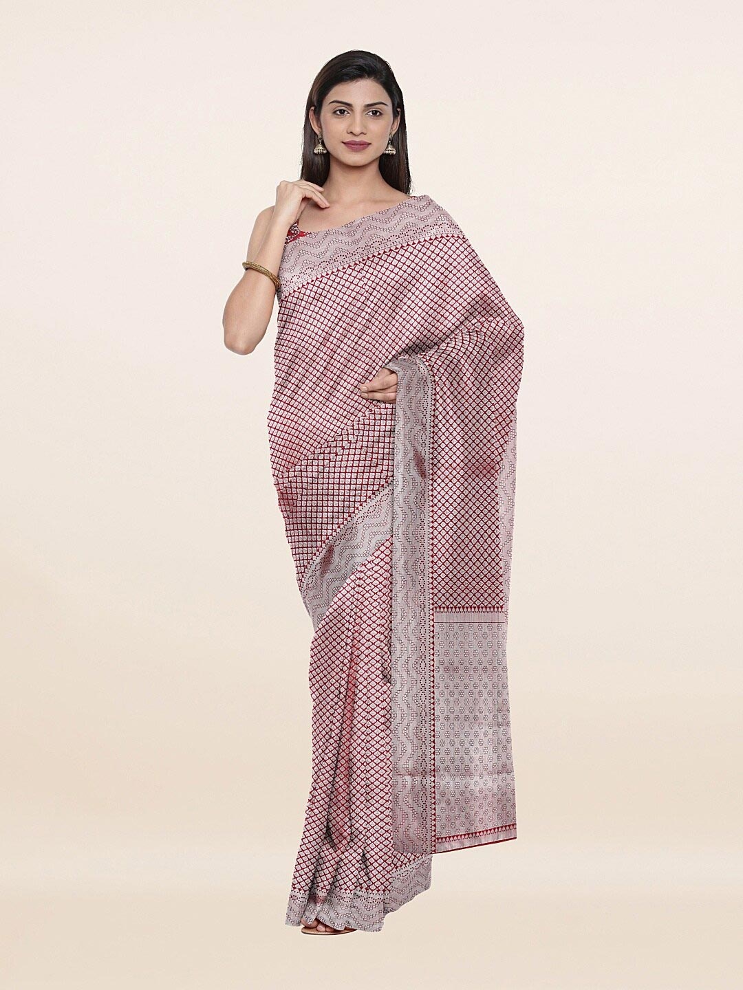 

Pothys Maroon & Silver-Toned Floral Woven Design Art Silk Saree