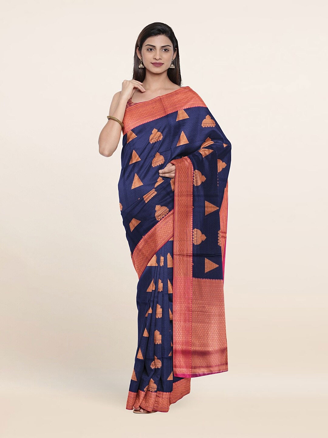 

Pothys Navy Blue & Peach-coloured Ethnic Motifs Saree