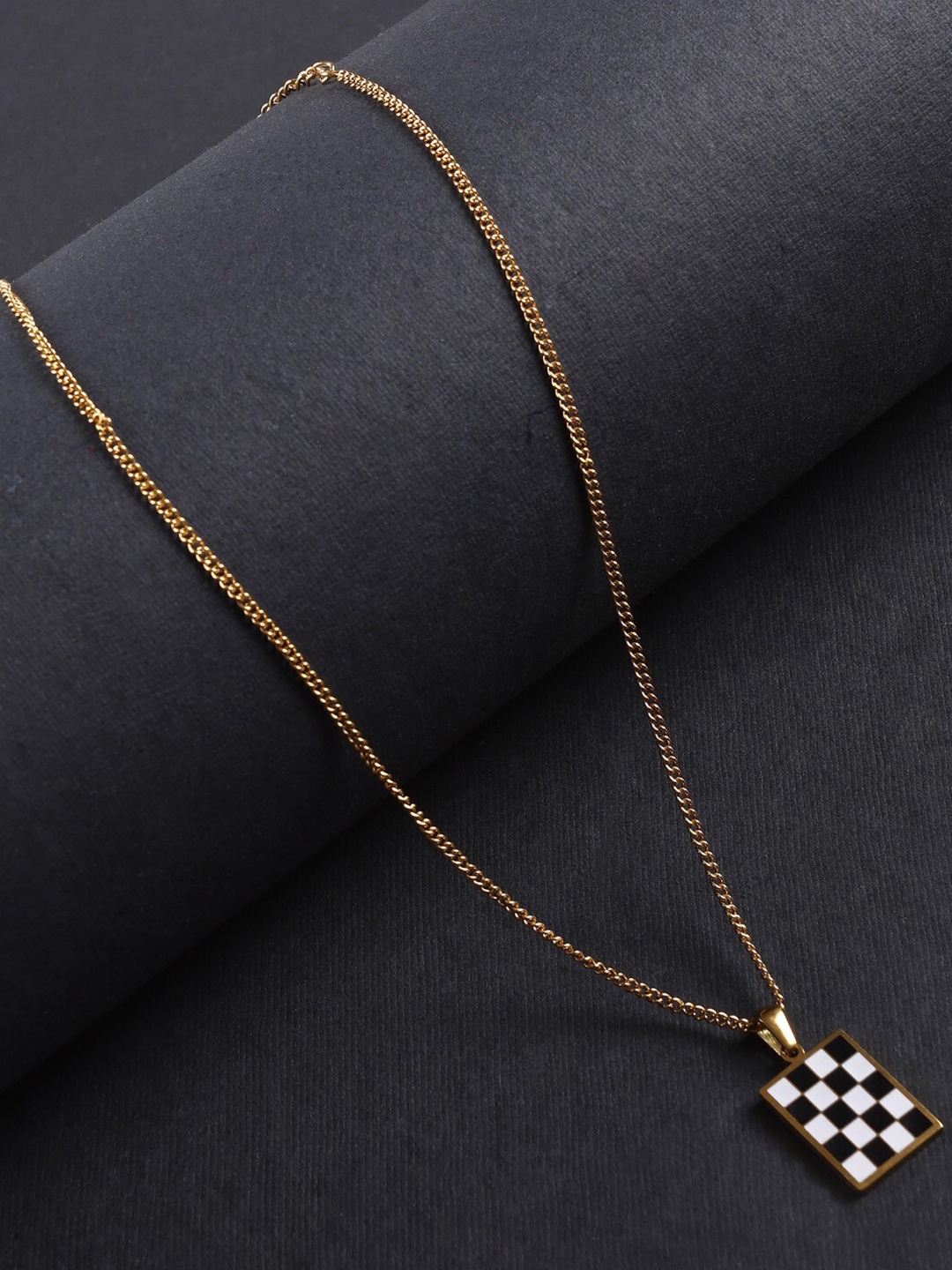 

anore 18K Gold Plated Black & White Pendant Necklace Chain
