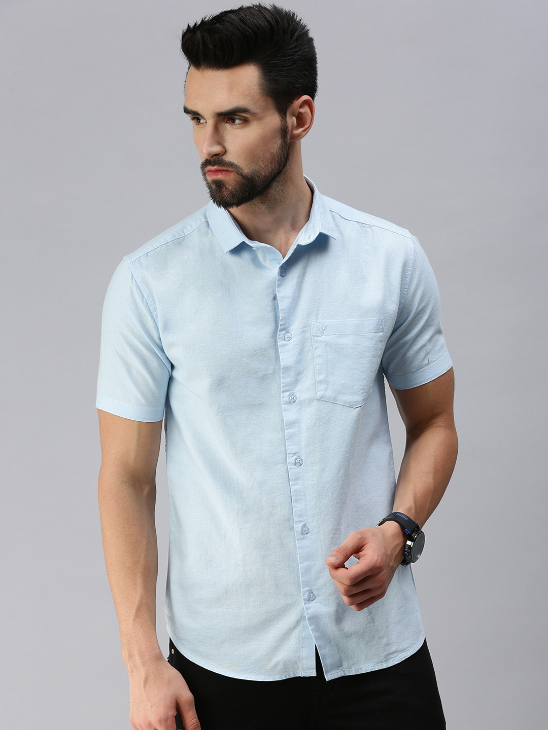 

SHOWOFF Men Blue Comfort Slim Fit Casual Shirt