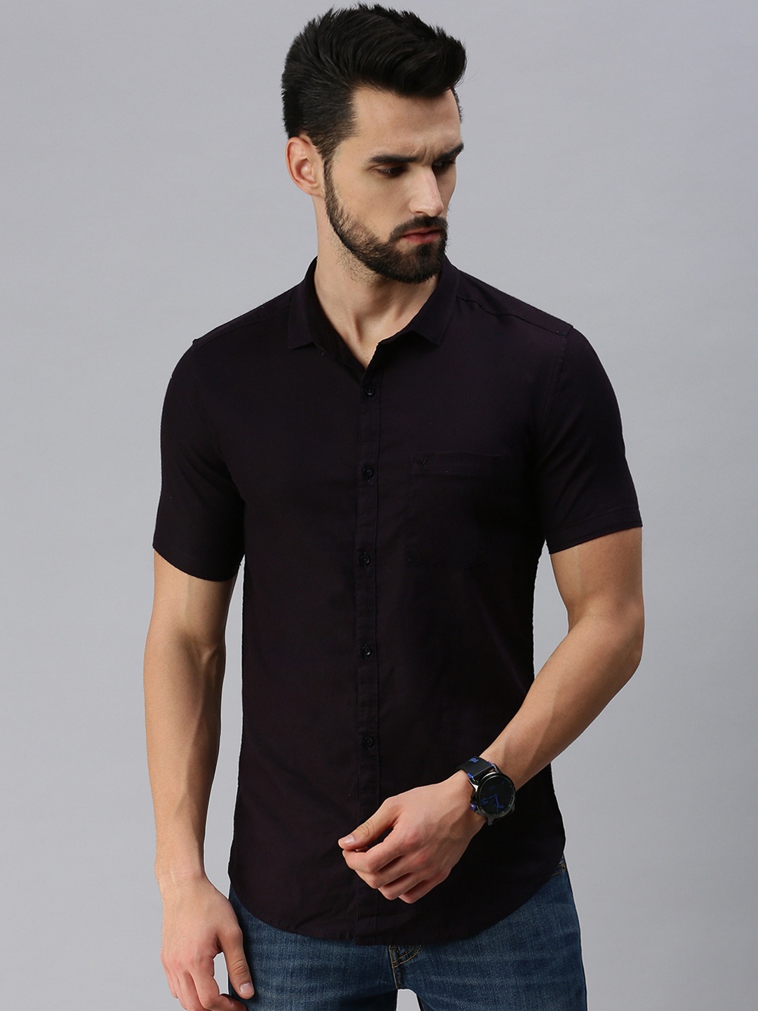 

SHOWOFF Men Navy Blue Comfort Slim Fit Casual Shirt