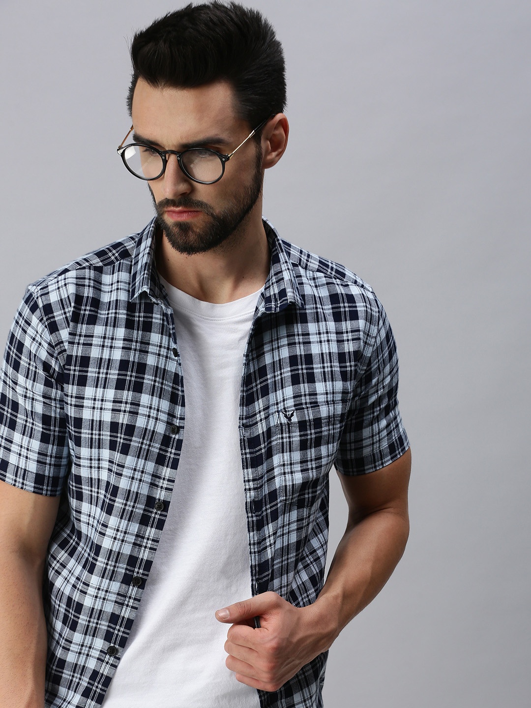 

SHOWOFF Men Navy Blue Premium Slim Fit Tartan Checks Checked Casual Shirt