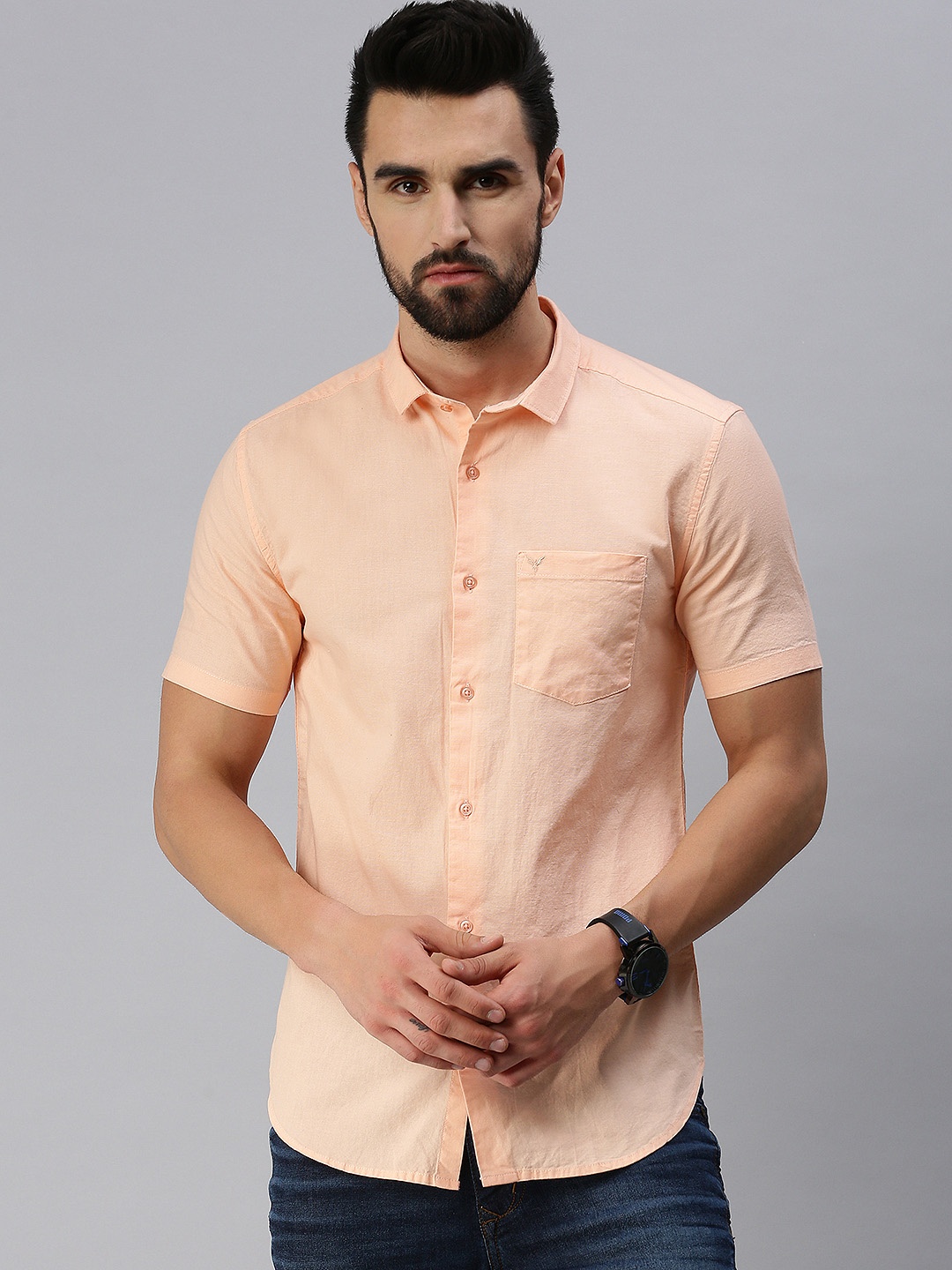 

SHOWOFF Men Peach-Coloured Comfort Slim Fit Casual Shirt