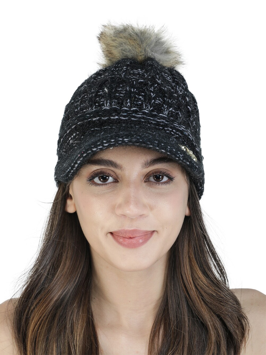 

ELLIS Women Black & White Beanie