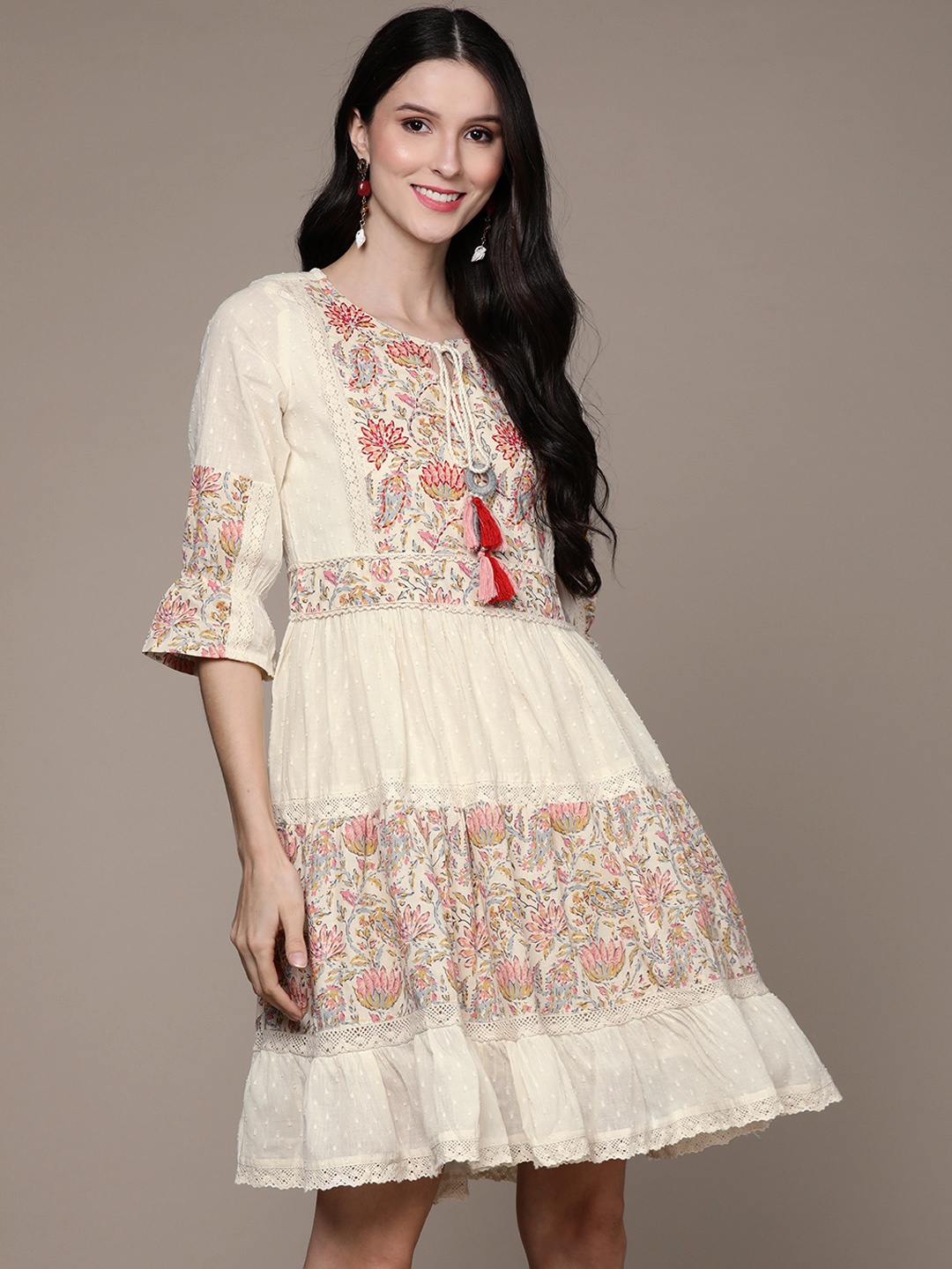 

Ishin Cream-Coloured & Pink Floral Tie-Up Neck A-Line Dress