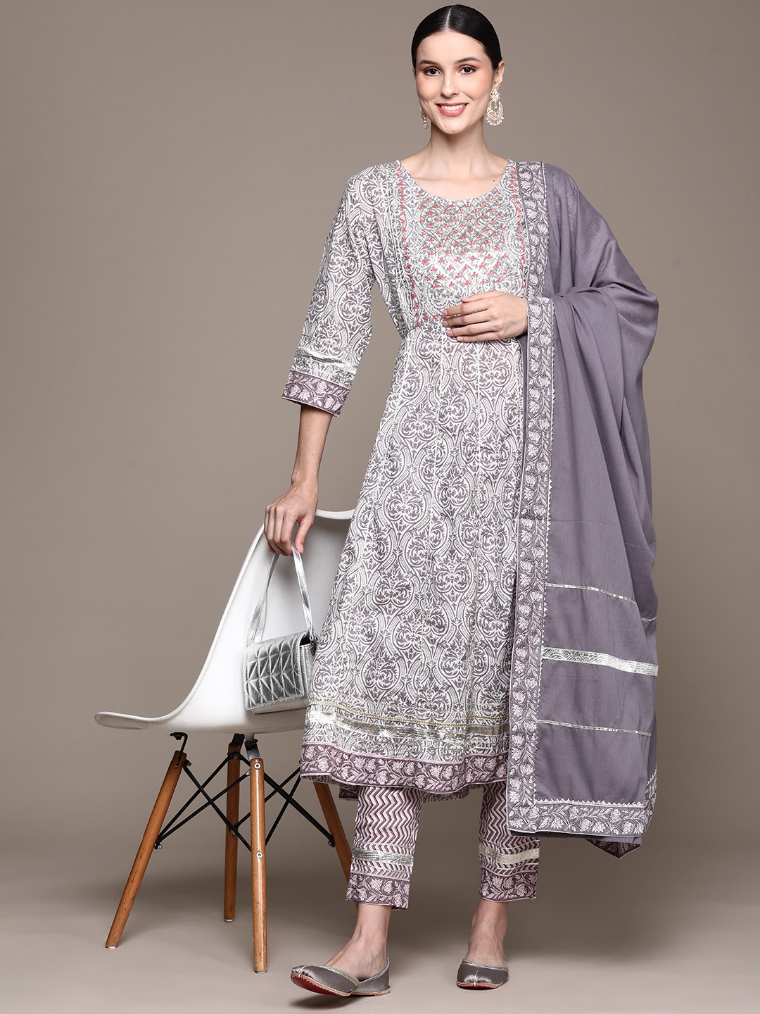 

Ishin Women Purple Yoke Design Sequinned Pure Cotton Kurta with Trousers & With Dupatta