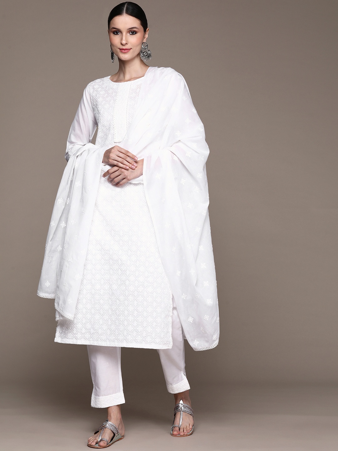 

Ishin Women White Thread Work Pure Cotton Kurta with Trousers & With Dupatta