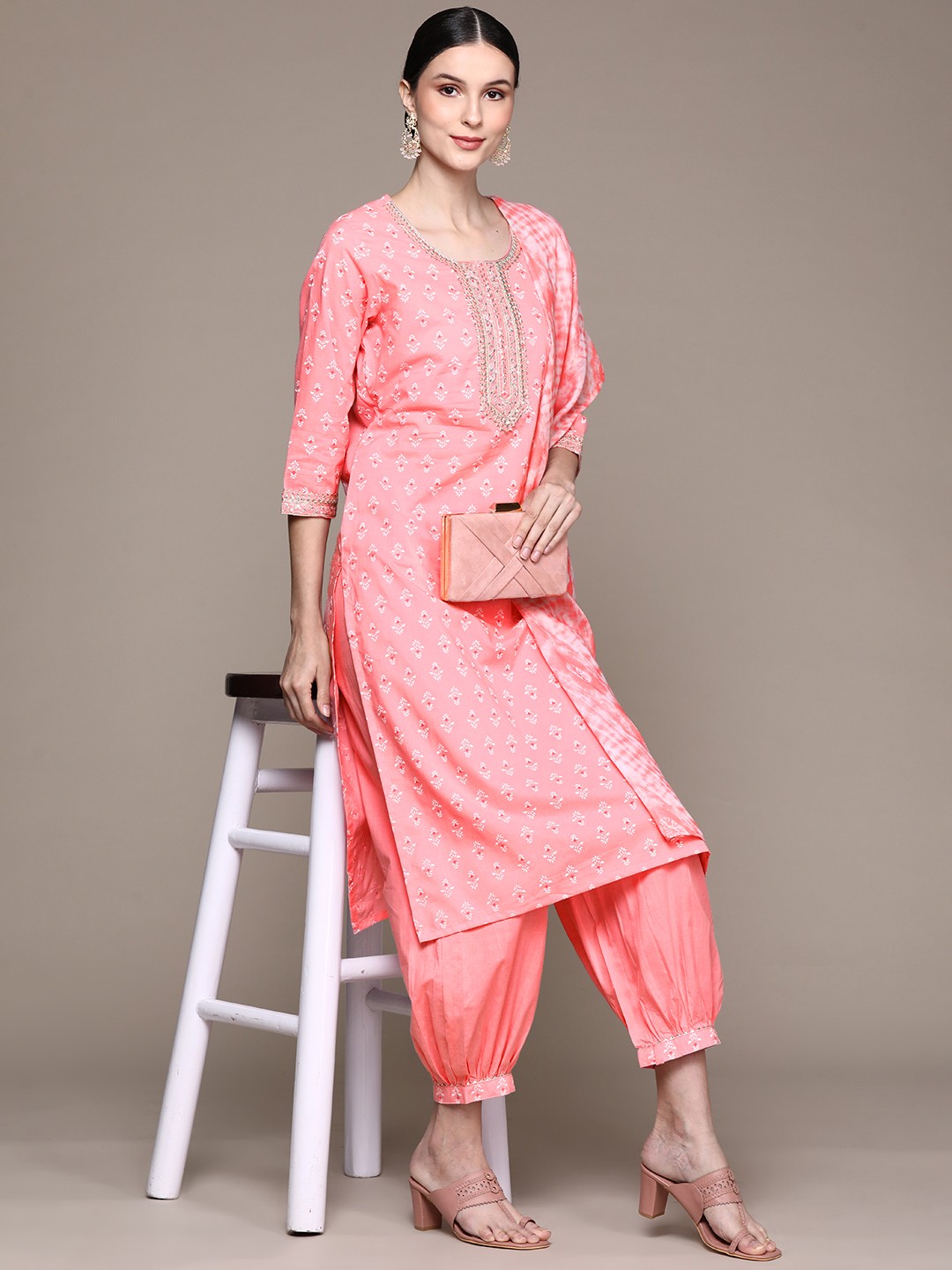 

Ishin Women Pink Floral Printed Gotta Patti Pure Cotton Kurta with Salwar & With Dupatta