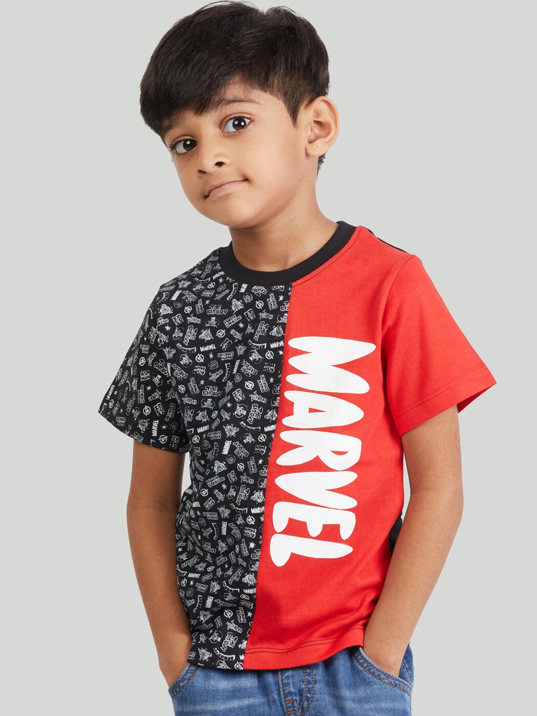 

Zalio Boys Black & Red Marvel Printed T-shirt