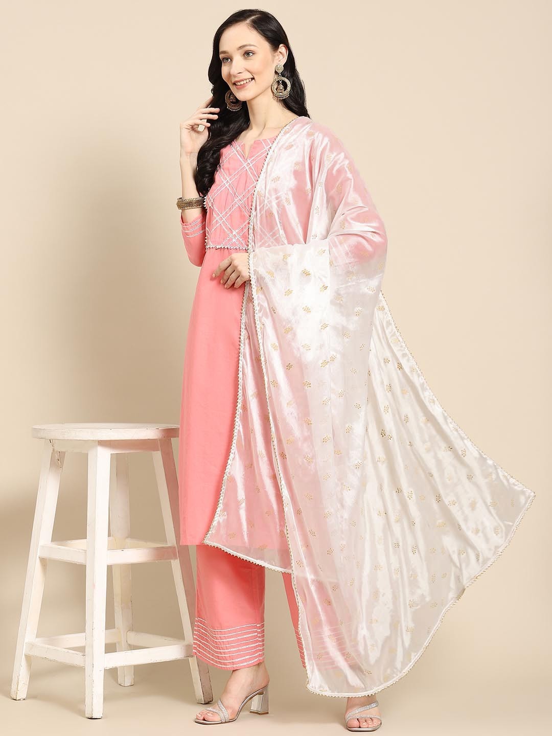 

Saadgi White & Gold-Toned Ethnic Motifs Embroidered Dupatta with Mukaish Work