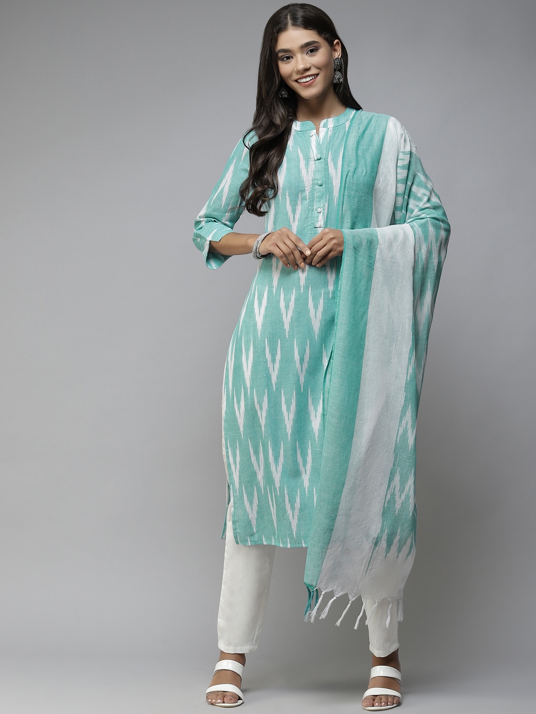 

Yufta Women Sea Green Printed Pure Cotton Kurta with Trousers & With Dupatta