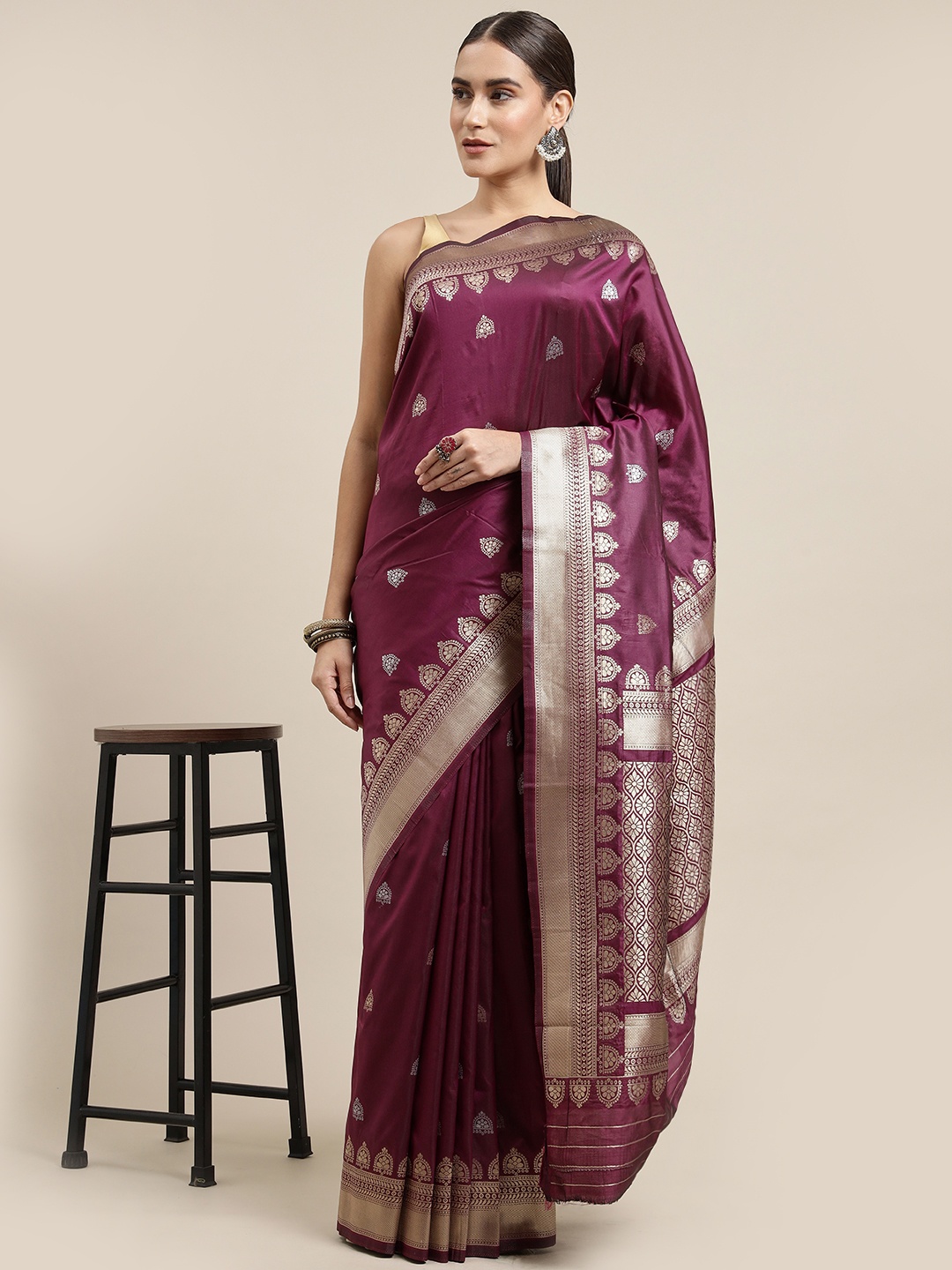 

Royal Rajgharana Saree Burgundy Woven Design Silk Blend Banarasi Saree with Blouse