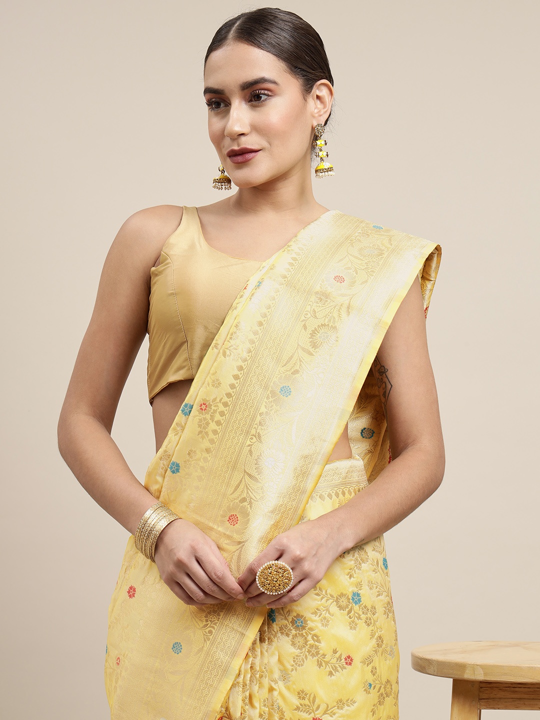 

Royal Rajgharana Saree Cream-Coloured & Red Ethnic Motifs Woven Design Banarasi Sarees