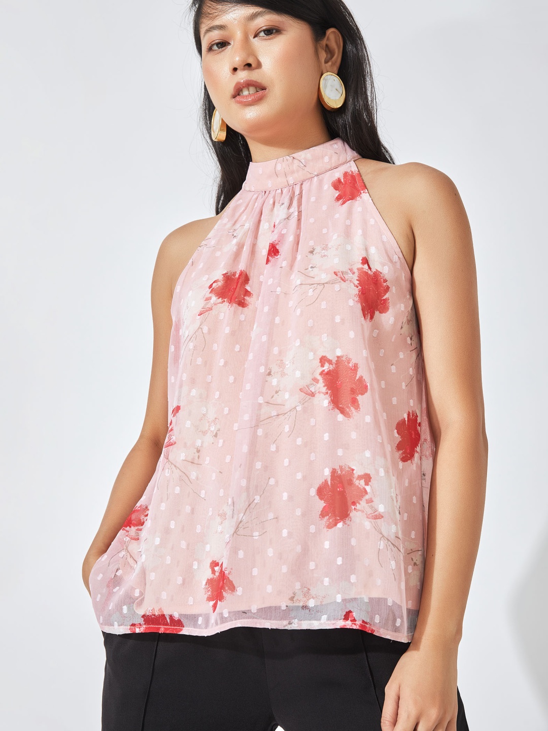 

The Label Life Pink Georgette Floral Halter Neck Blouse