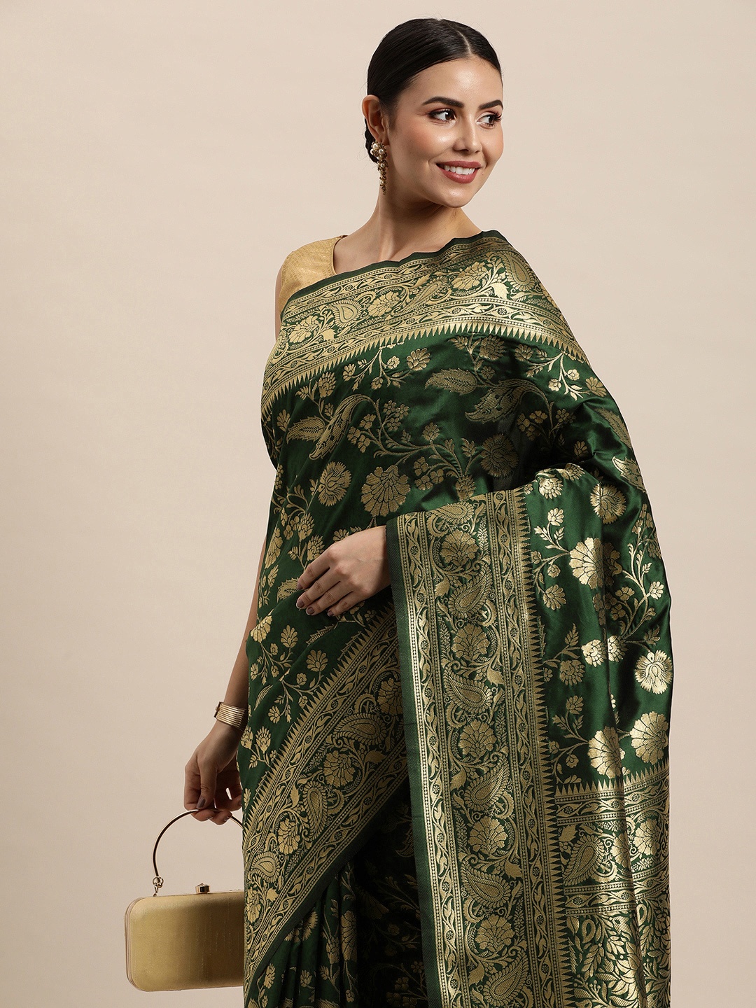 

Royal Rajgharana Saree Green Ethnic Motifs Silk Blend Paithani Sarees