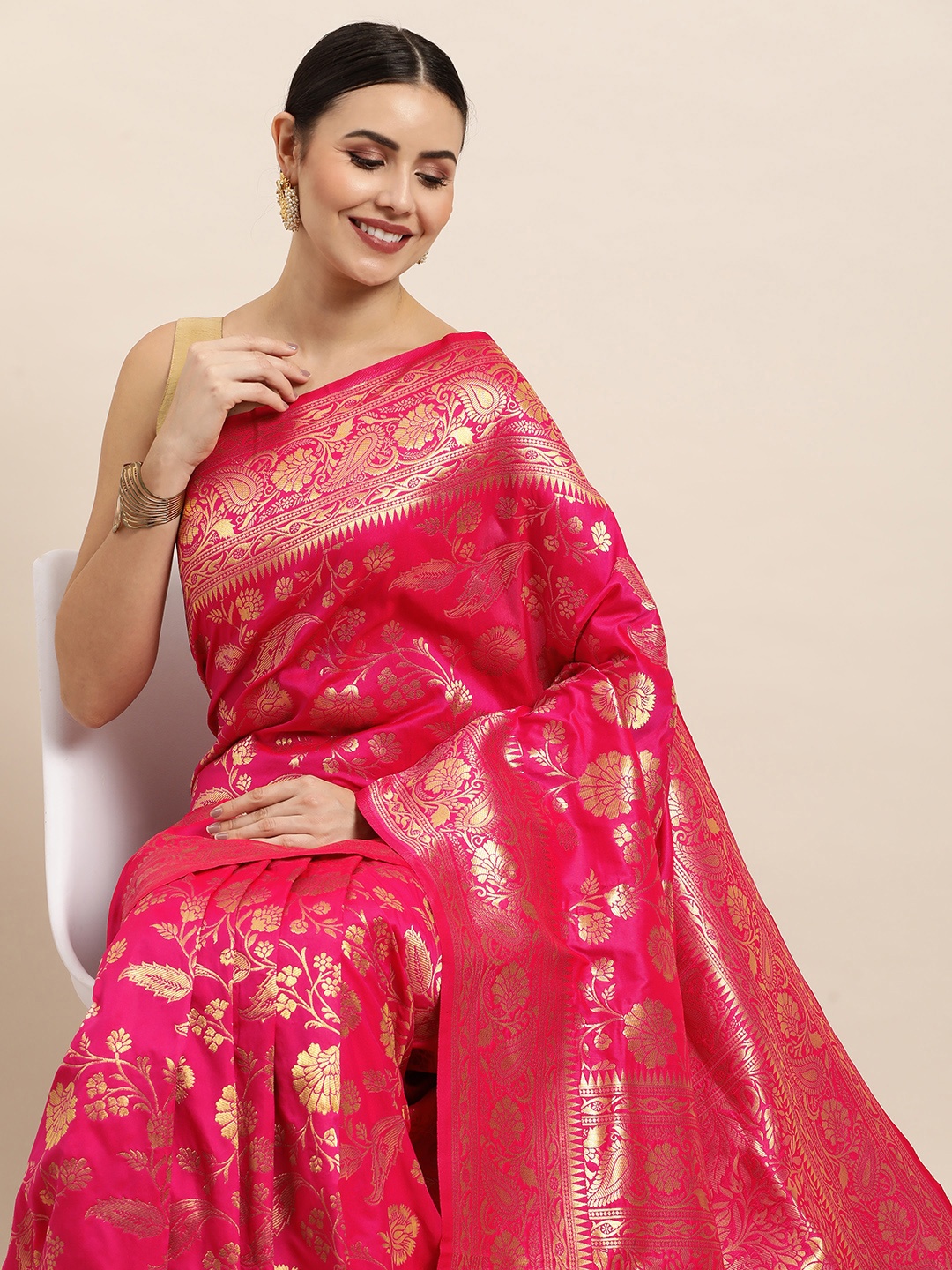 

Royal Rajgharana Saree Pink Ethnic Motifs Silk Blend Paithani Sarees