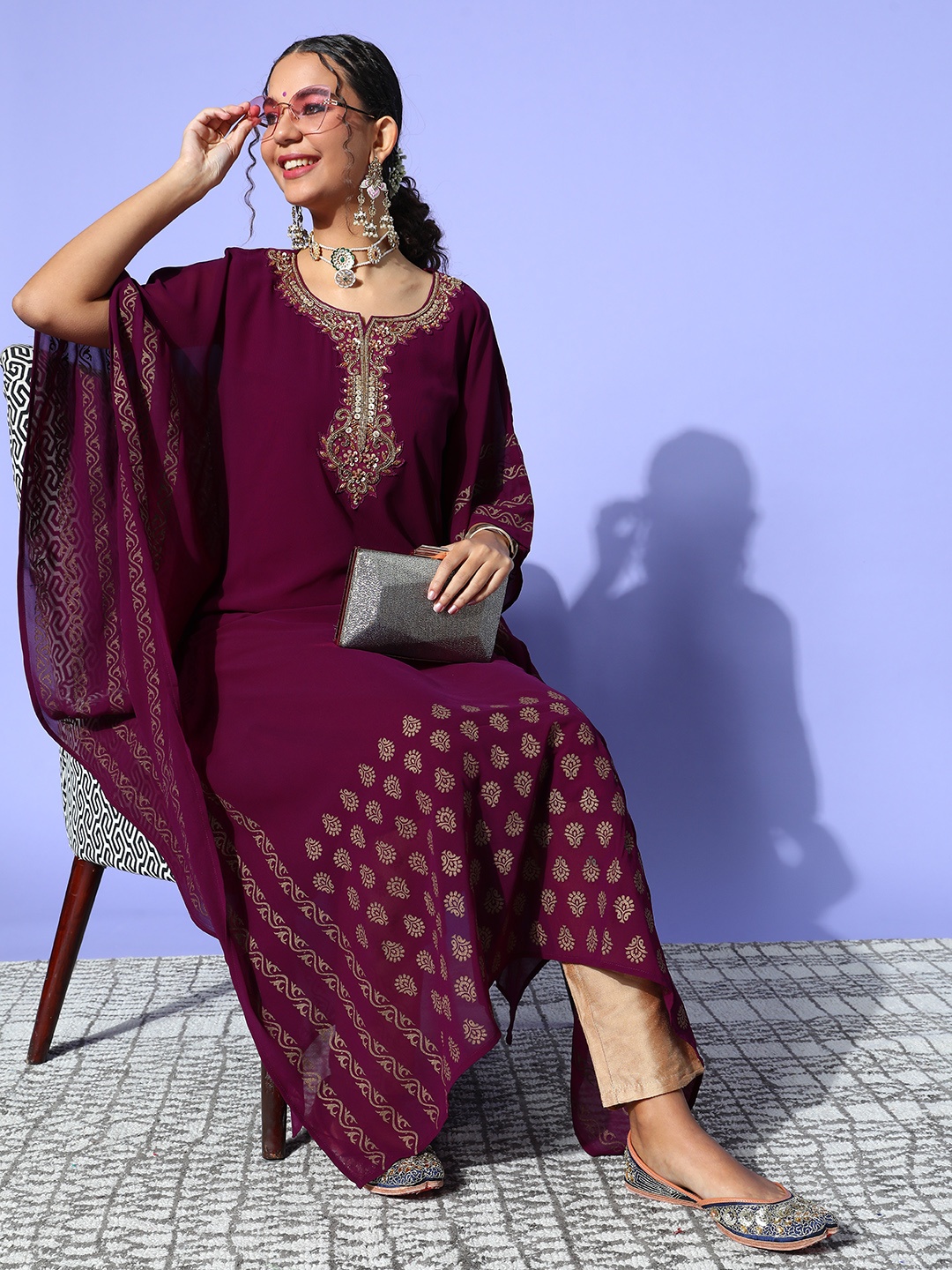 

ZOLA Women Burgundy Ethnic Motifs Printed Lightweight Georgette Kaftan Kurta