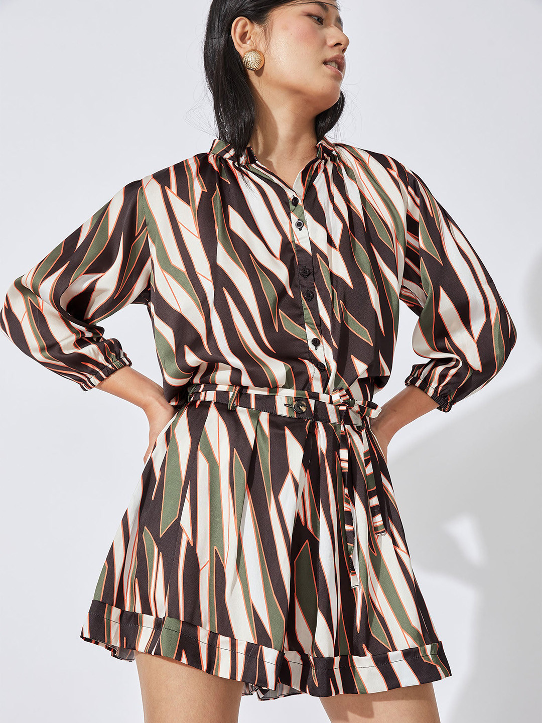 

The Label Life Women Black Striped High-Rise Abstract Print Satin Shorts