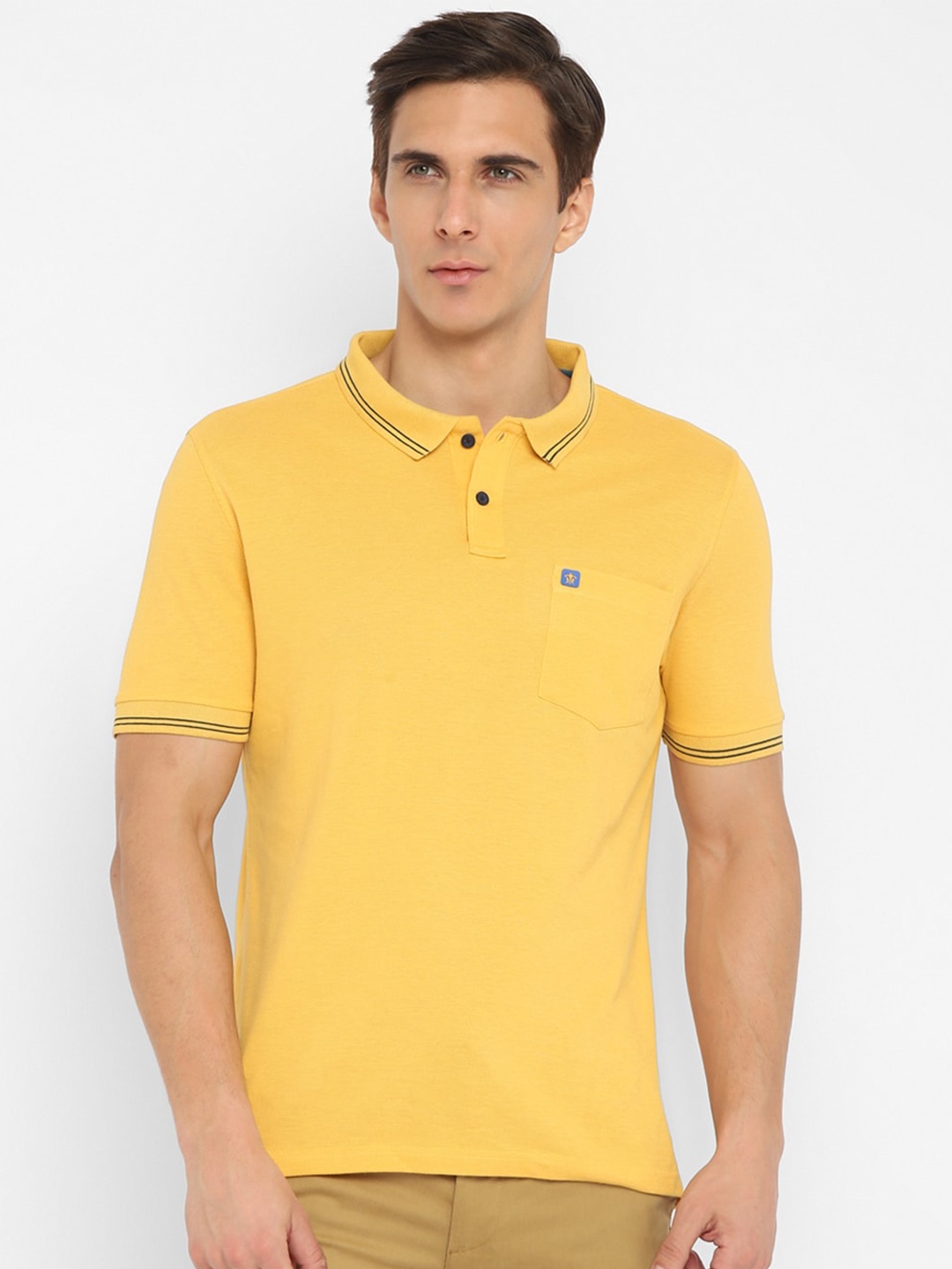 

Turtle Men Yellow Polo Collar Slim Fit T-shirt