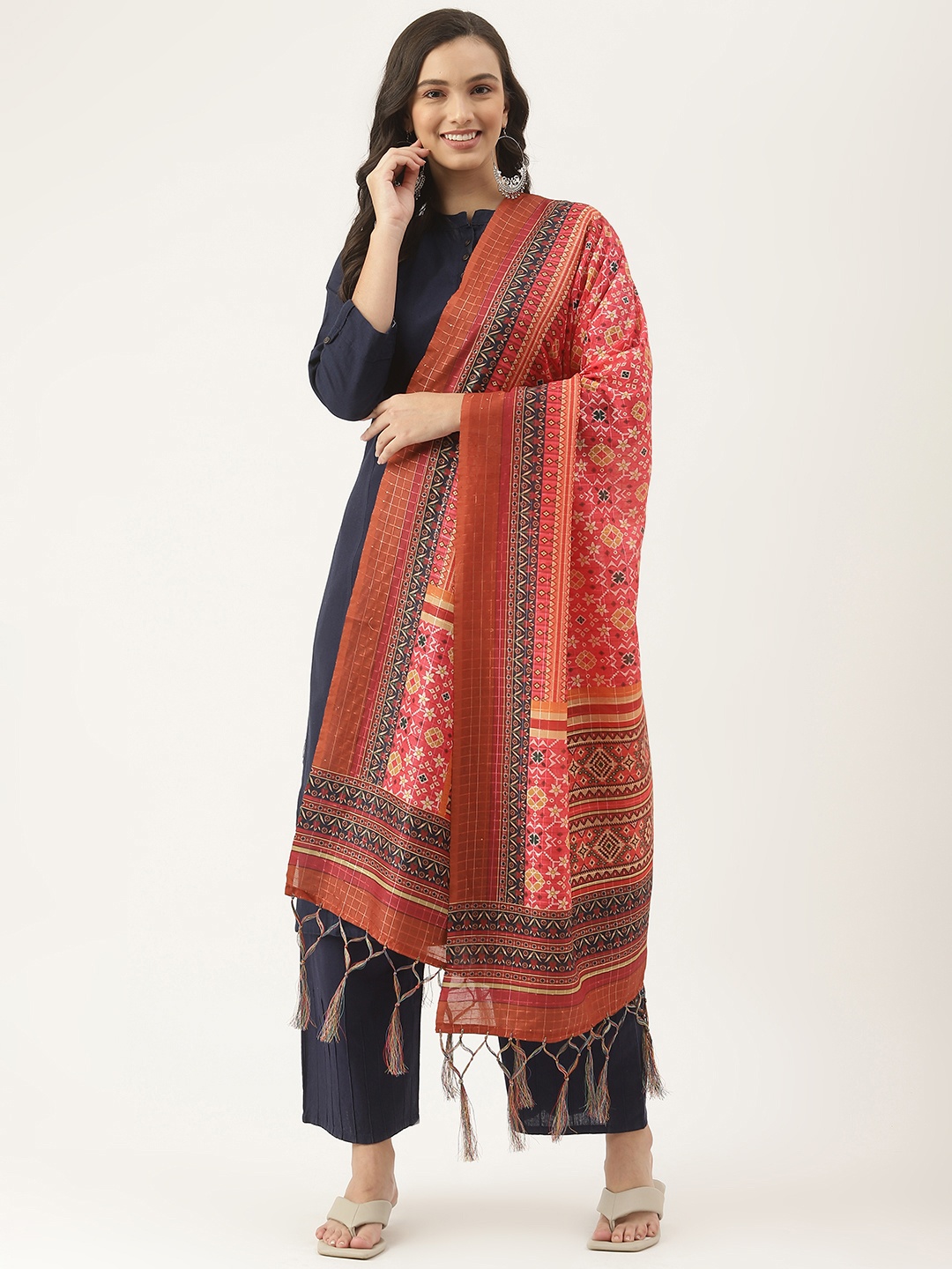 

VAABA Red & Multicoloured Ethnic Motifs Printed Dupatta