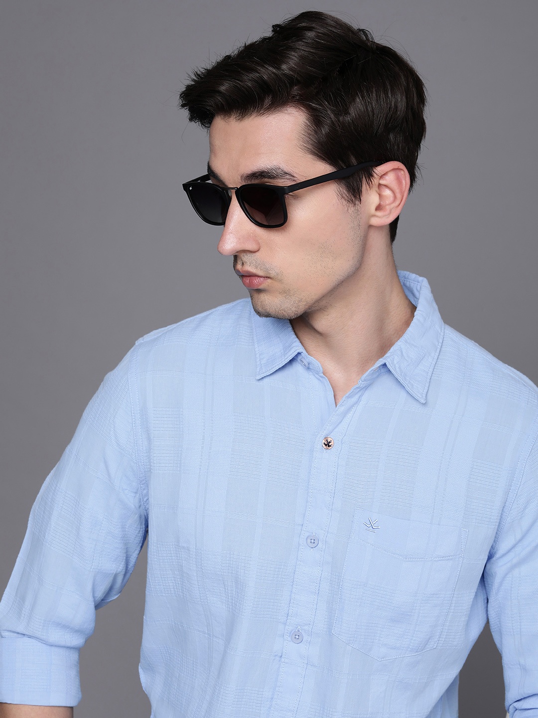 

WROGN Men Blue Slim Fit Textured Casual Shirt