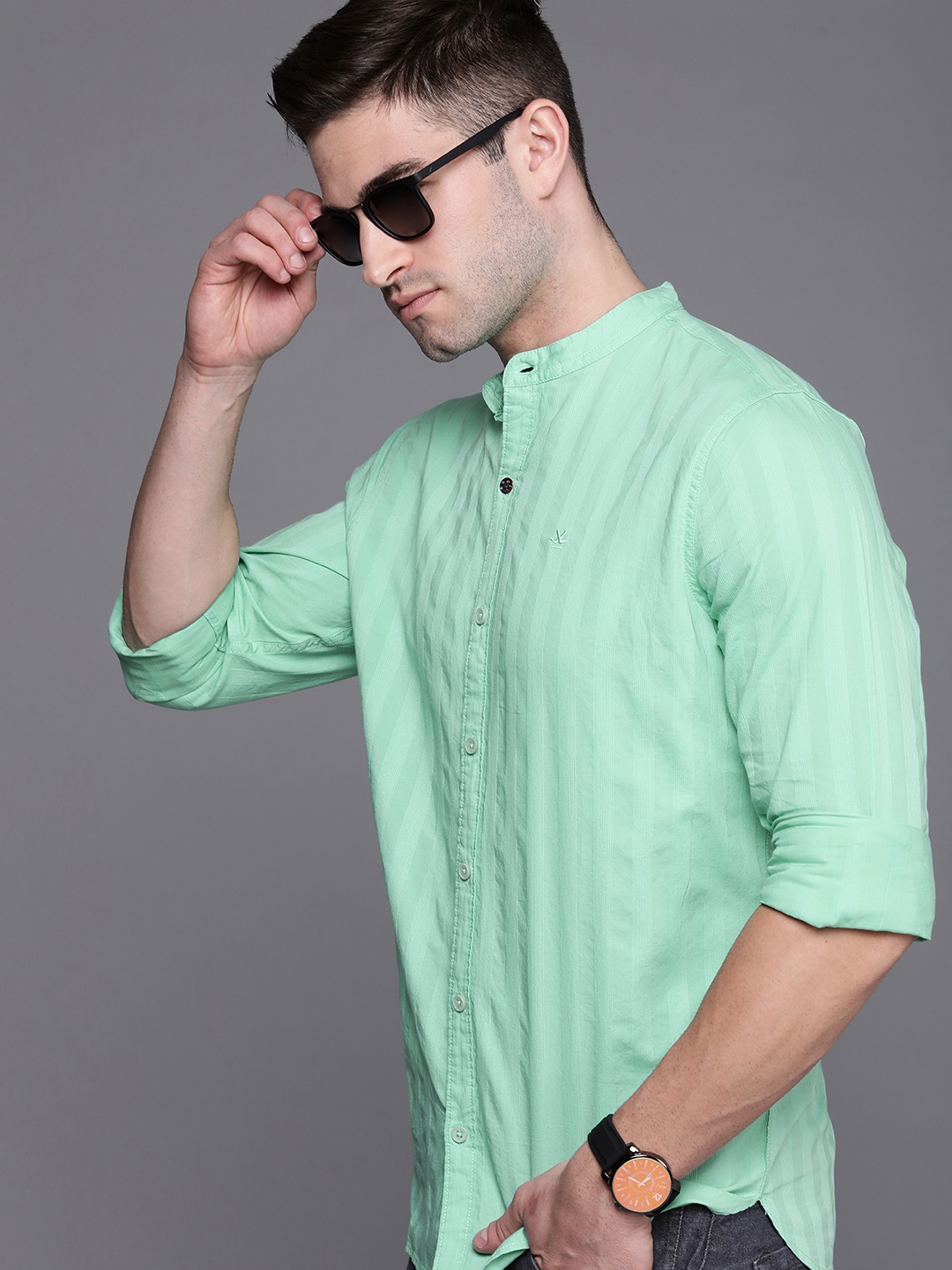 

WROGN Men Sea Green Solid Slim Fit Casual Shirt