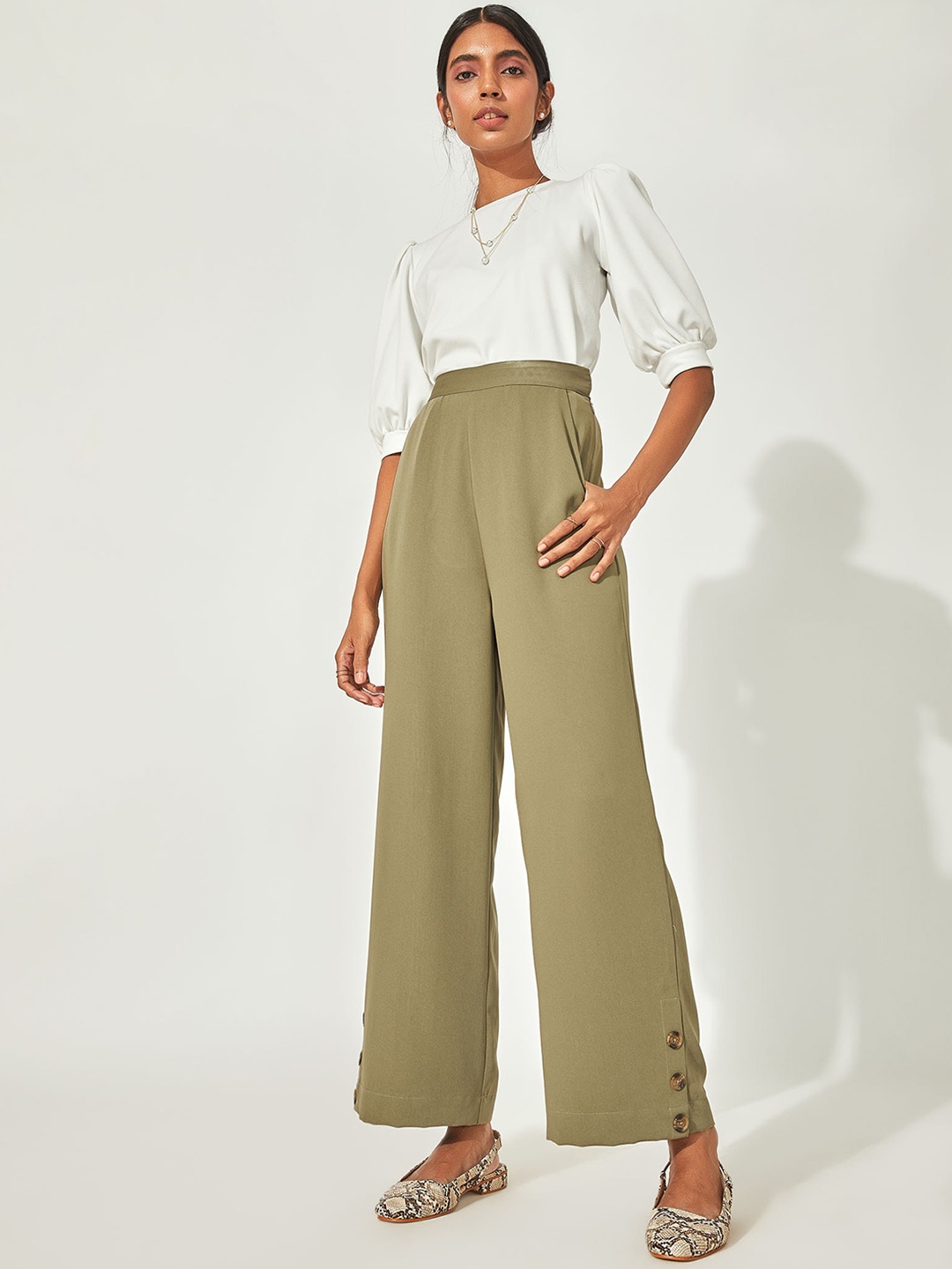 

The Label Life Women Olive Green High-Rise Waistband Flare Pants