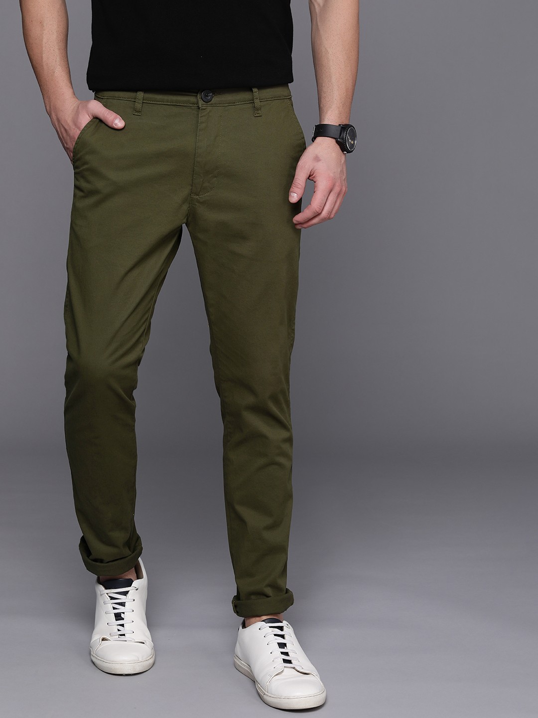 

WROGN Men Olive Green Slim Fit Chinos Trousers