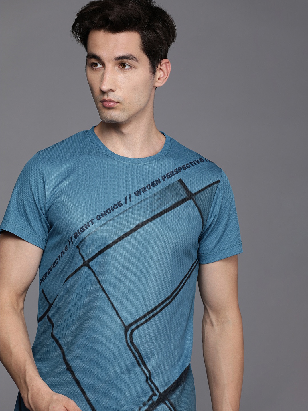 

WROGN ACTIVE Men Blue & Black Printed T-shirt