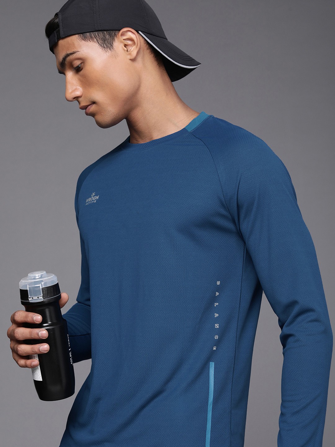 

WROGN ACTIVE Men Teal Blue Brand Logo Printed Round-Neck T-shirt