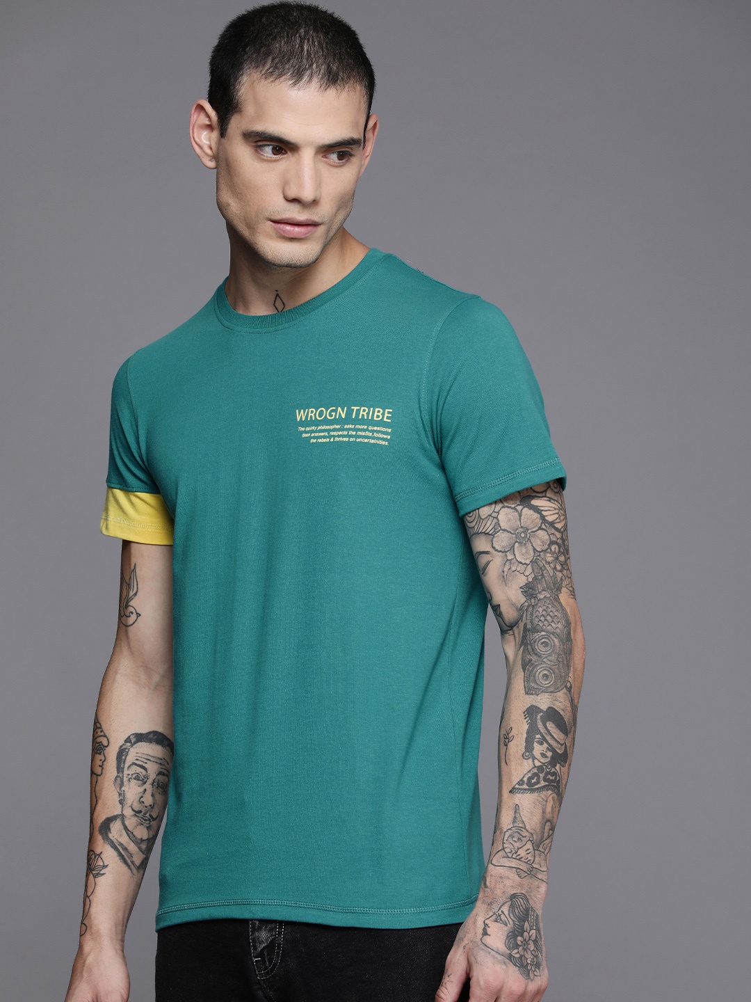 

WROGN Men Teal Brand Logo Colourblocked Slim Fit T-shirt