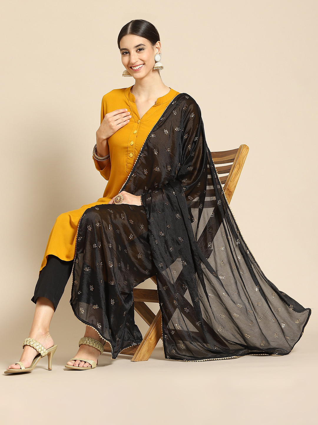 

Saadgi Black & Gold-Toned Ethnic Motifs Embroidered Dupatta with Mukaish