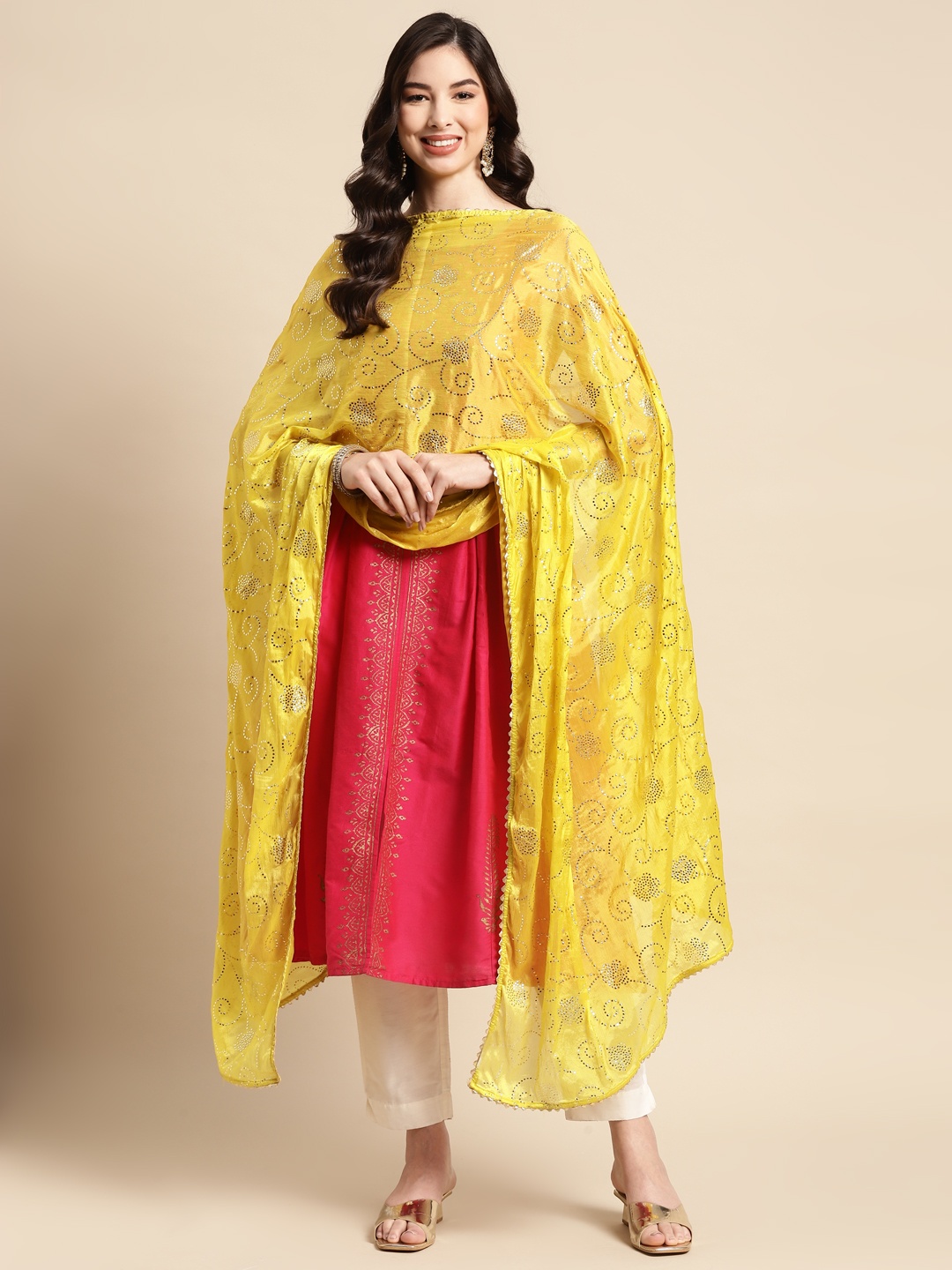 

Saadgi Mustard & Golden Ethnic Motifs Gotta Patti Dupatta with Mukaish