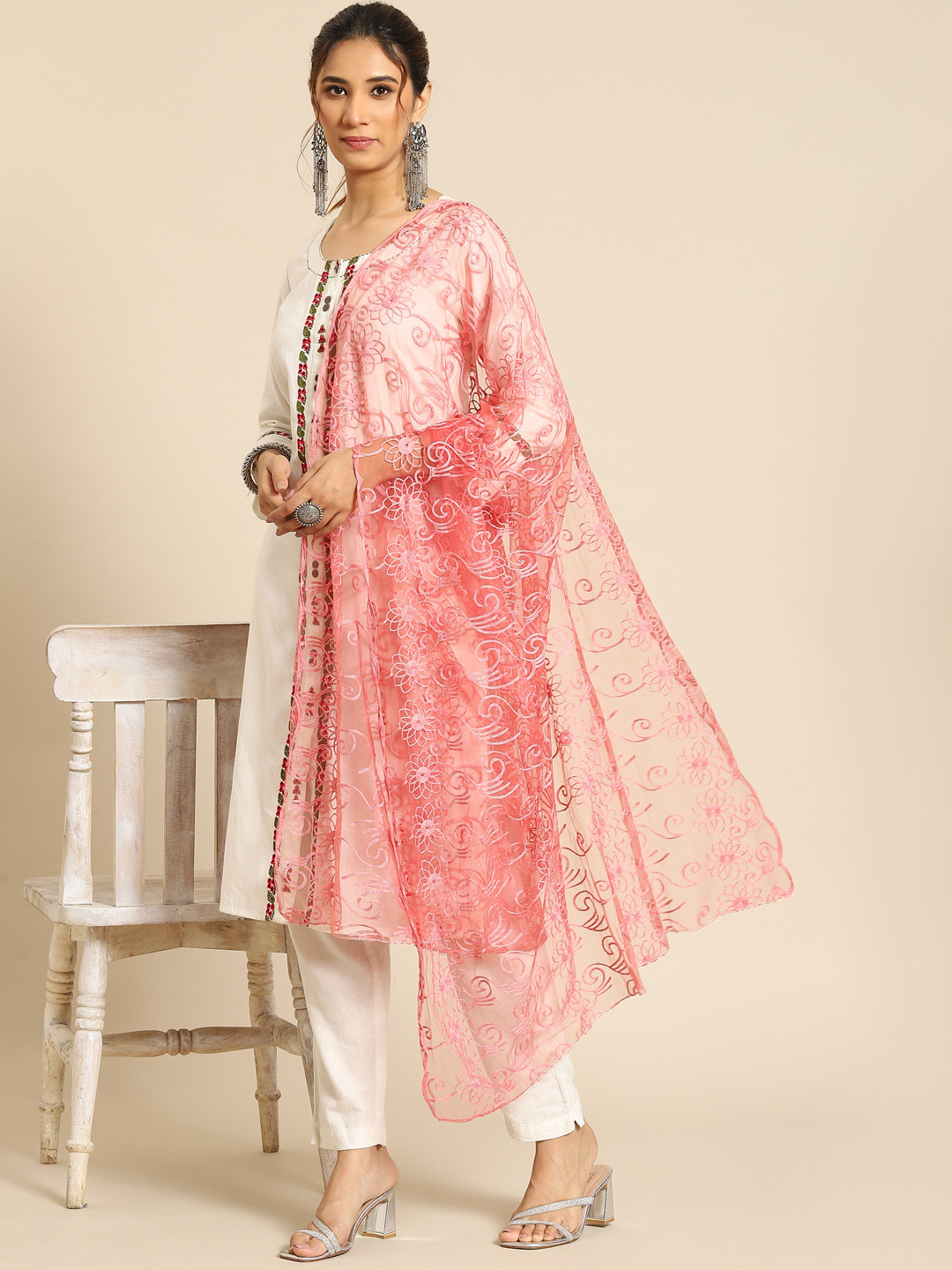 

Saadgi Rose Ethnic Motifs Embroidered Dupatta with Chikankari