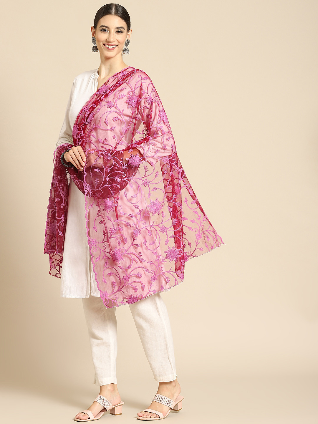 

Saadgi Burgundy Ethnic Motifs Embroidered Dupatta with Chikankari