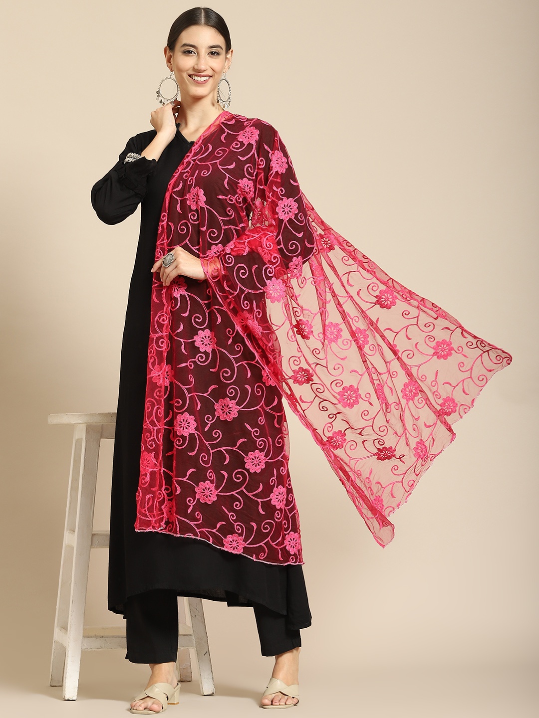 

Saadgi Pink Ethnic Motifs Embroidered Dupatta with Chikankari