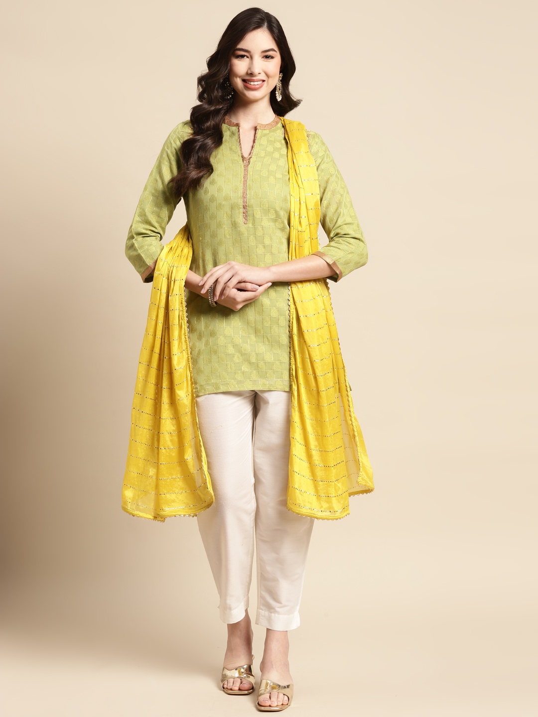 

Saadgi Yellow & Golden Ethnic Motifs Gotta Patti Dupatta with Mukaish