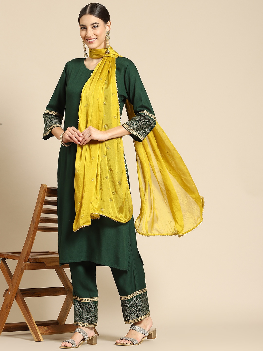 

Saadgi Mustard Yellow & Gold-Toned Mukaish Hand Work Gotta Patti Dupatta