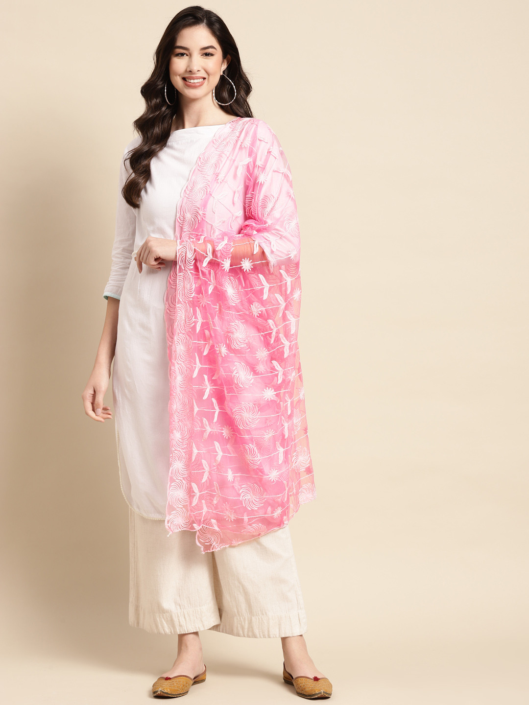 

Saadgi Pink Ethnic Motifs Embroidered Dupatta with Chikankari
