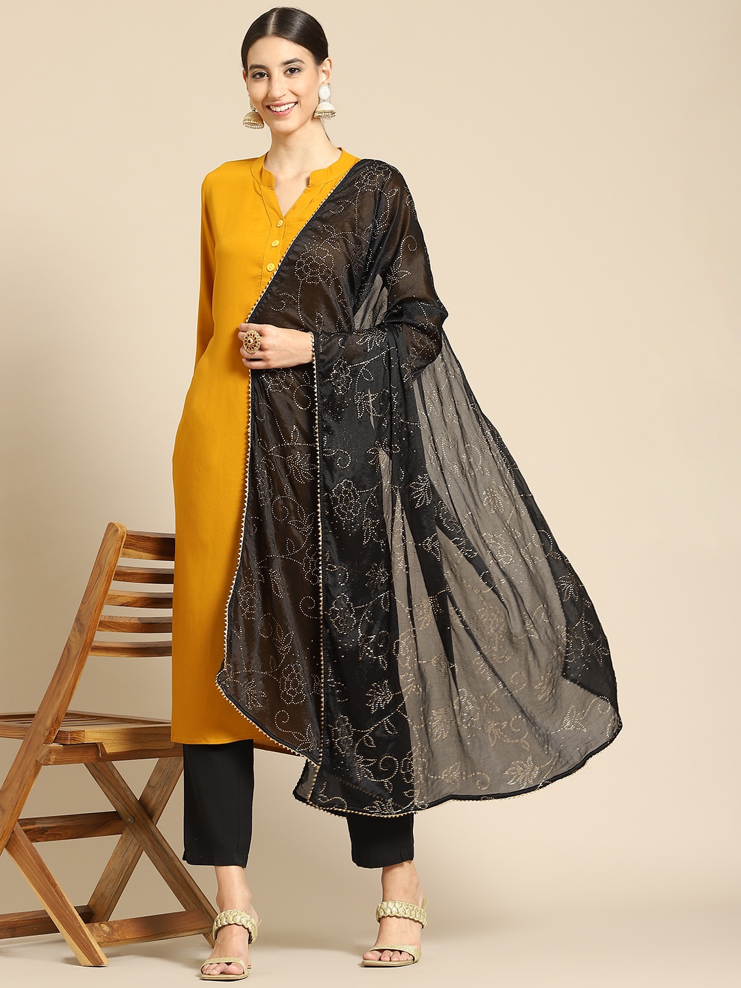 

Saadgi Black & Gold-Toned Ethnic Motifs Dyed Dupatta with Mukaish