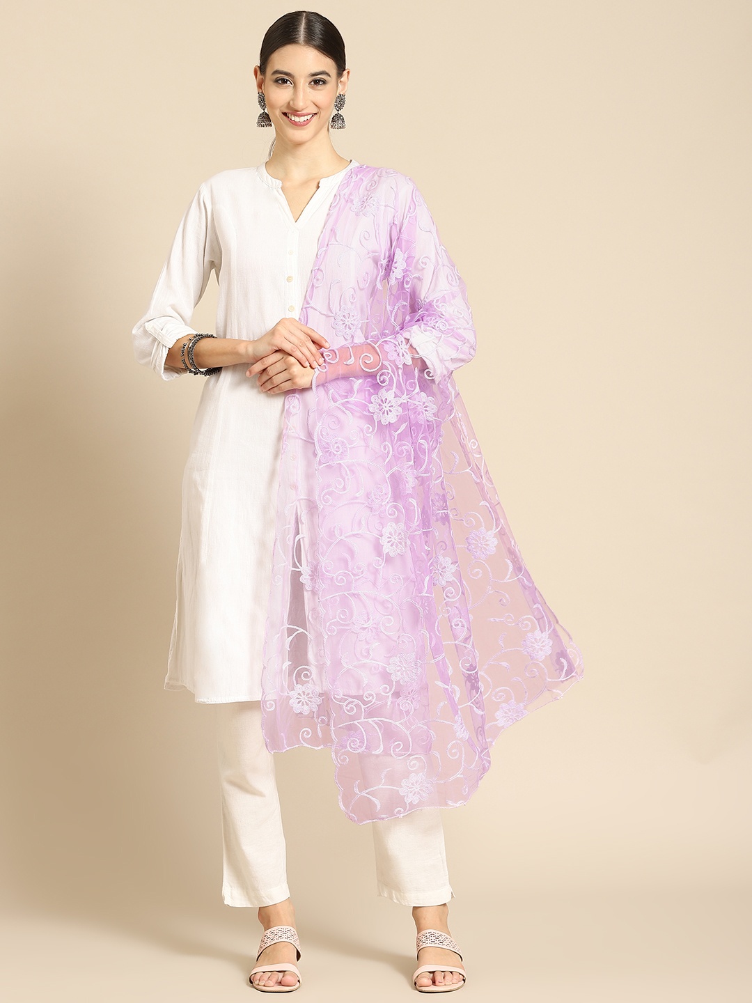 

Saadgi Mauve Ethnic Motifs Embroidered Dupatta with Chikankari