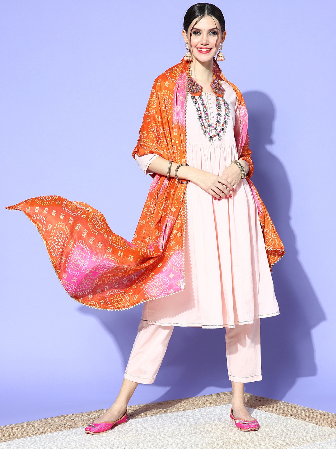 

Rang Gali Women Orange Dupatta