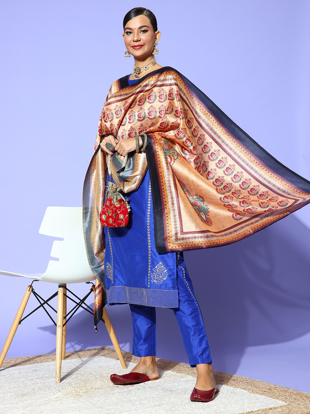 

Rang Gali Women Classic Beige Dupatta