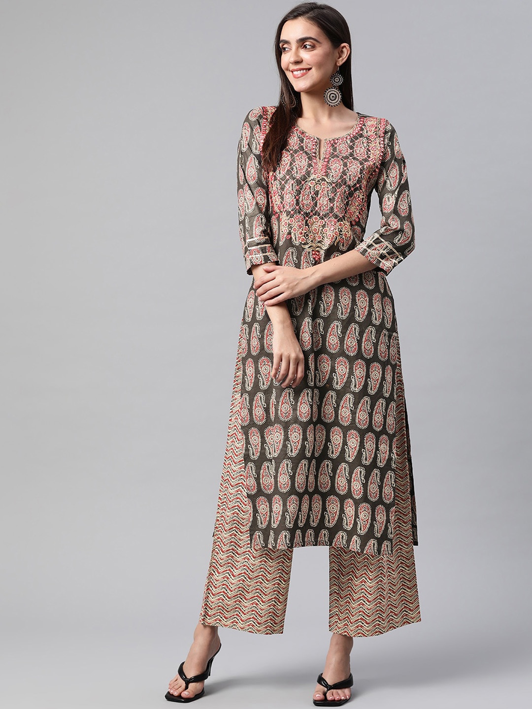 

Minora Women Black Ethnic Motifs Printed Pure Cotton Kurta with Palazzos