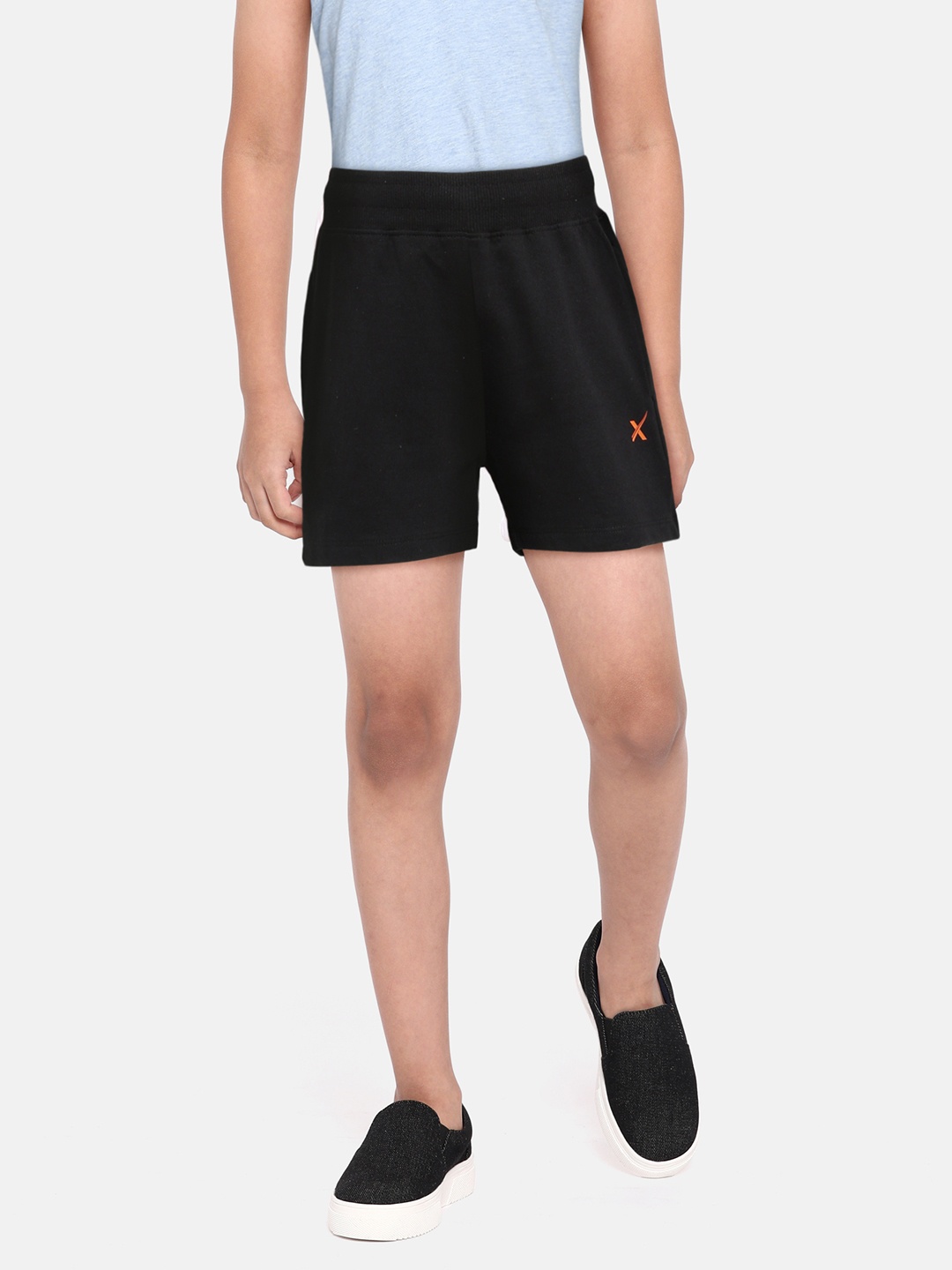 

HRX by Hrithik Roshan Boys Black Solid Lifestyle Cotton Shorts