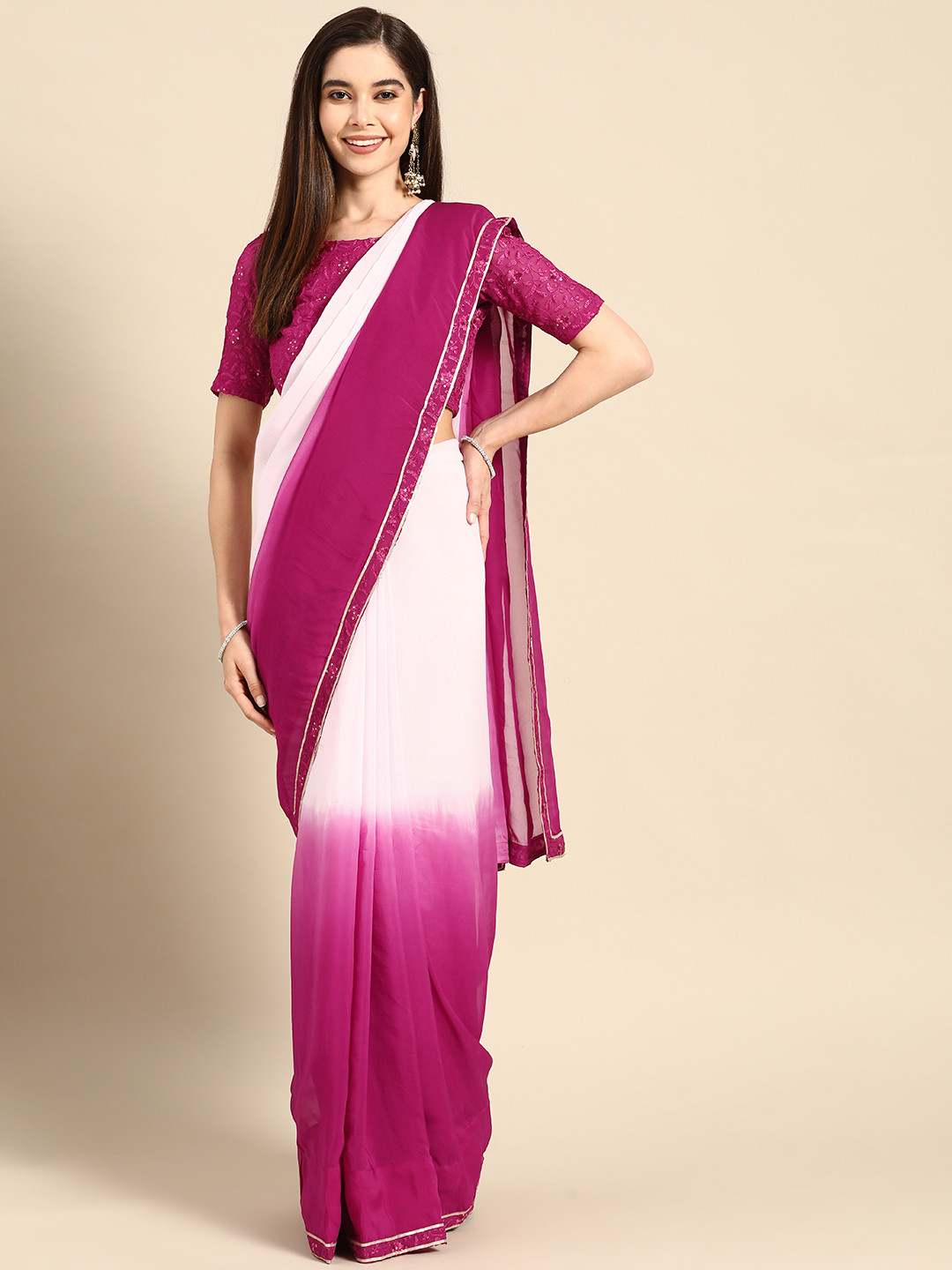 

Saadgi Ombre Saree With Embroidered Border, Burgundy
